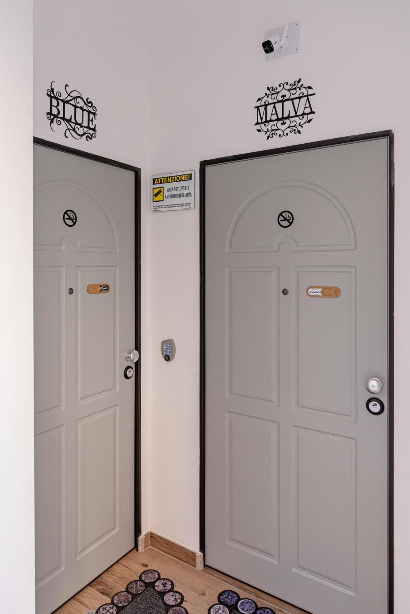 Helle Hus Guest House - 200M From Piazza Bologna Metro And 10 Minutes From The Colosseum מראה חיצוני תמונה