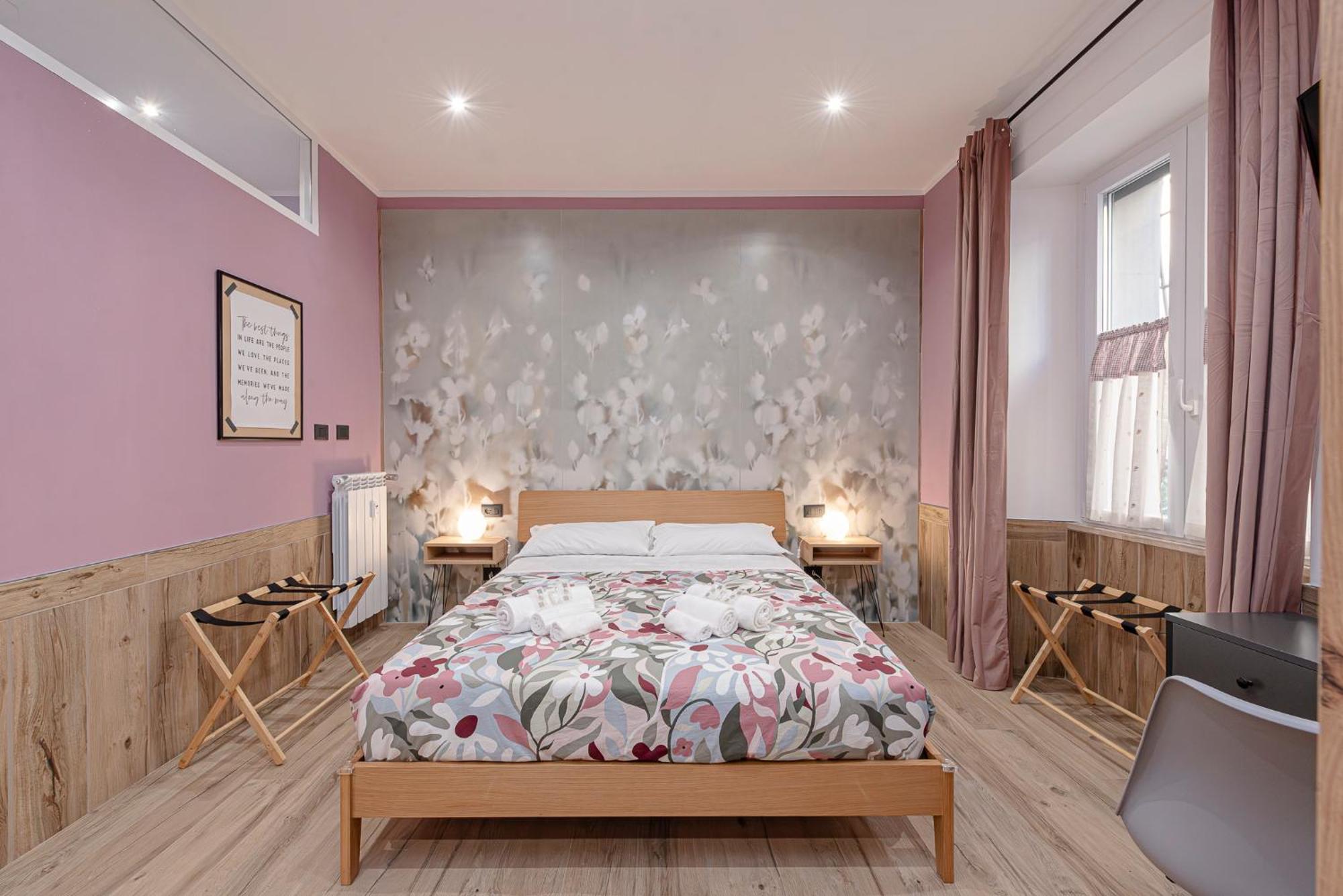 Helle Hus Guest House - 200M From Piazza Bologna Metro And 10 Minutes From The Colosseum מראה חיצוני תמונה